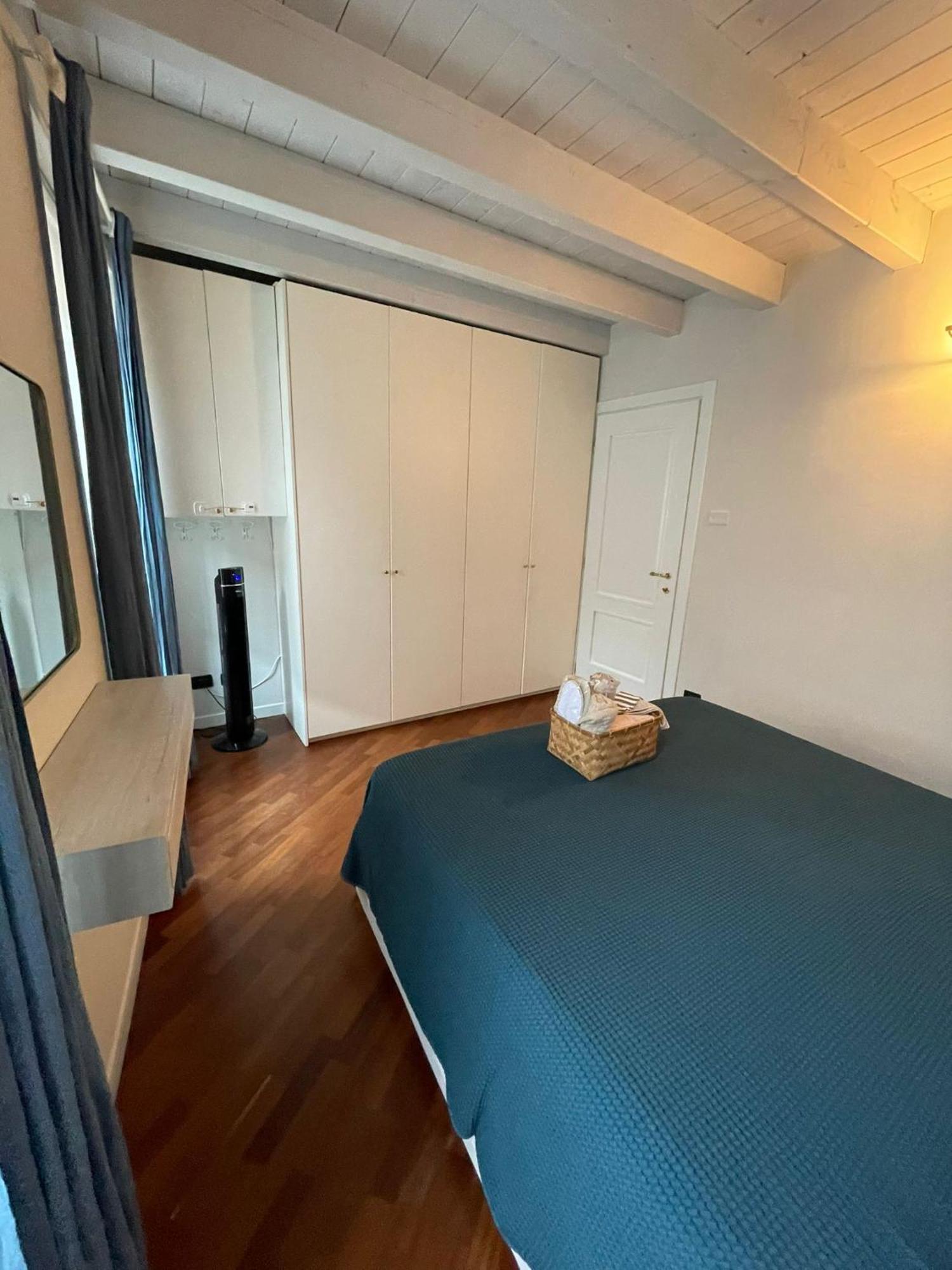 Amelie Apartment Desenzano del Garda Exterior foto